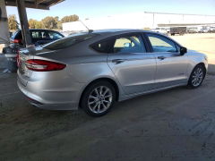 Photo 3 from auction – 2017 FORD FUSION with VIN 3FA6P0LU4HR374794