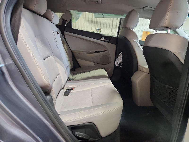 Снимка 11 от търг – 2019 HYUNDAI TUCSON с VIN KM8J2CA45KU941064