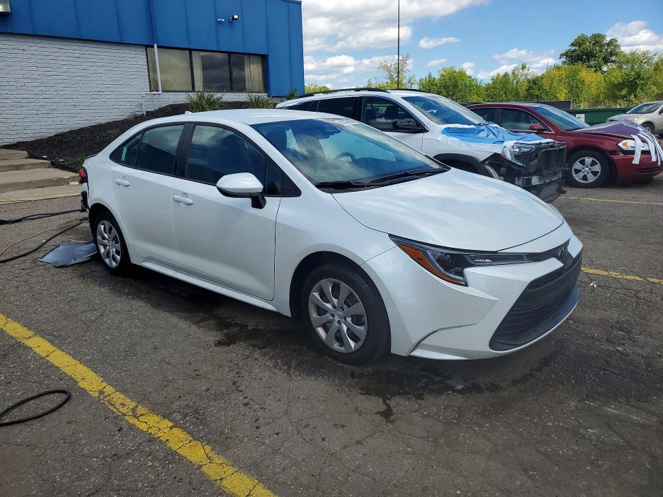 Photo 4 from auction – 2026 TOYOTA COROLLA with VIN 5YFB4MDE2TP435073