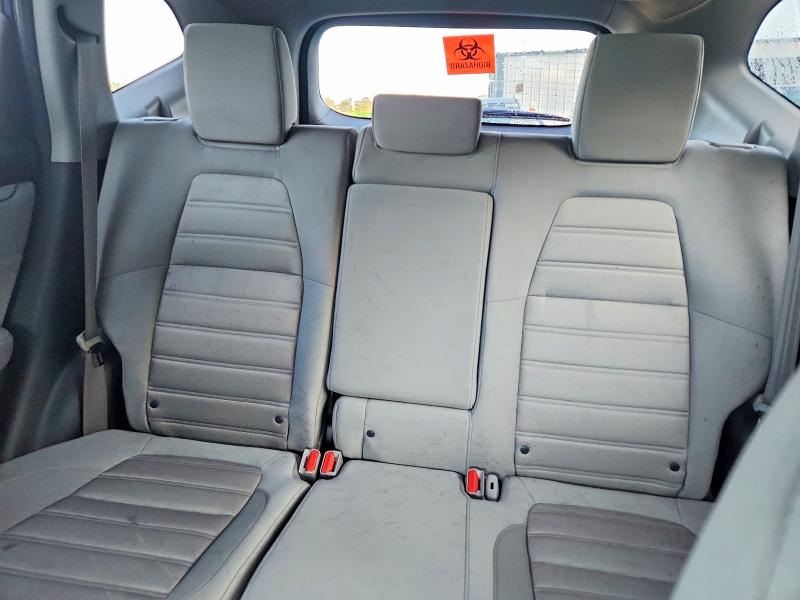 Photo 10 from auction – 2017 HONDA CR-V with VIN 7FARW5H37HE008342