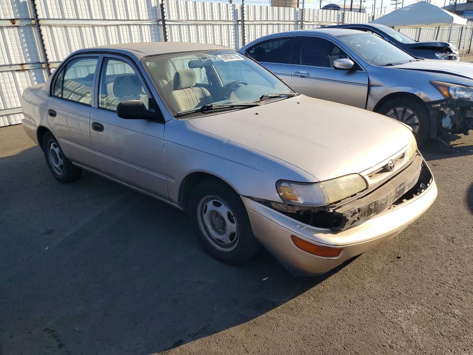 Photo 4 from auction – 1997 TOYOTA COROLLA with VIN 1NXBA02E4VZ520986