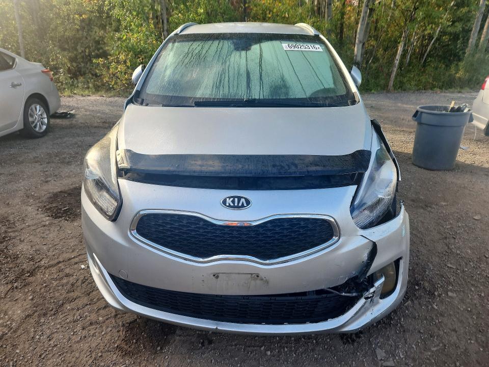 Zdjęcie 5 z aukcji – 2014 KIA RONDO z VIN KNAHU8A3XE7016992