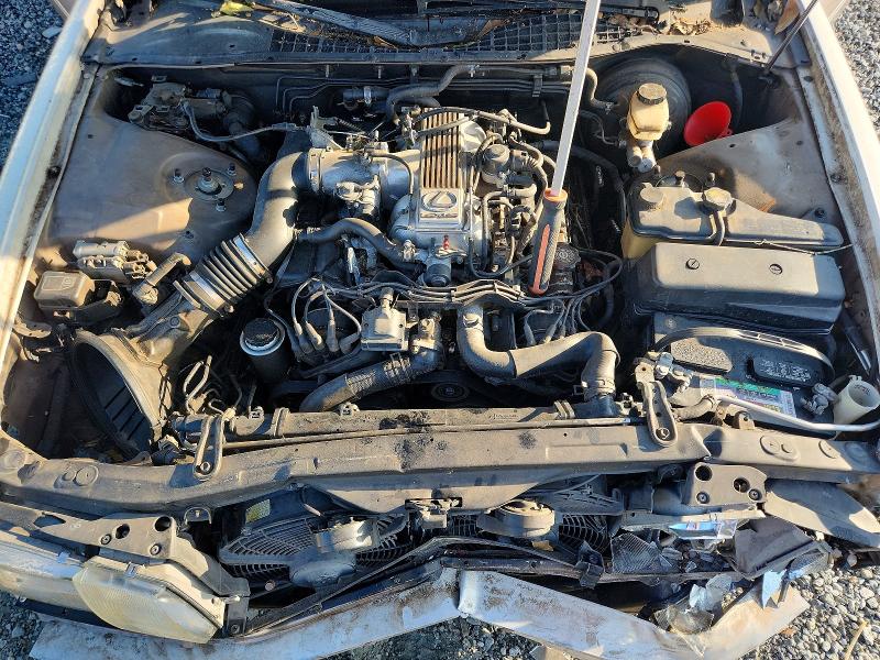 Photo 11 from auction – 1994 LEXUS LS with VIN JT8UF11E9R0197813
