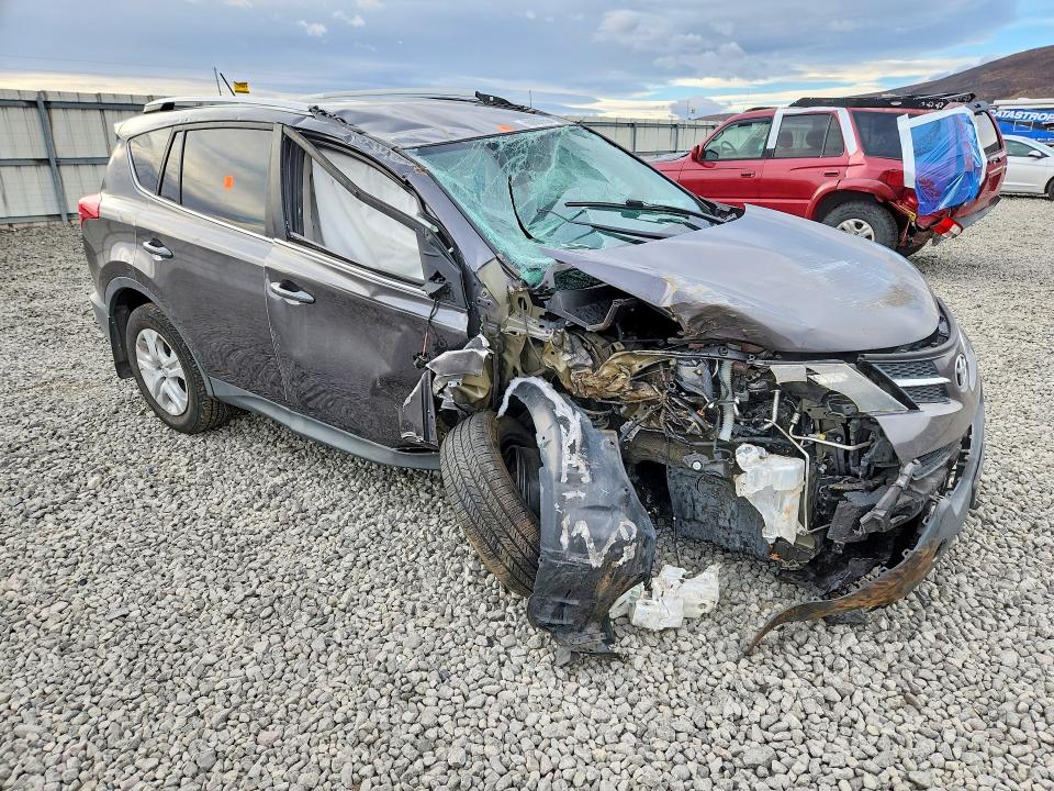 Foto 4 de la subasta – 2013 TOYOTA RAV4 con VIN 2T3BFREV4DW121969