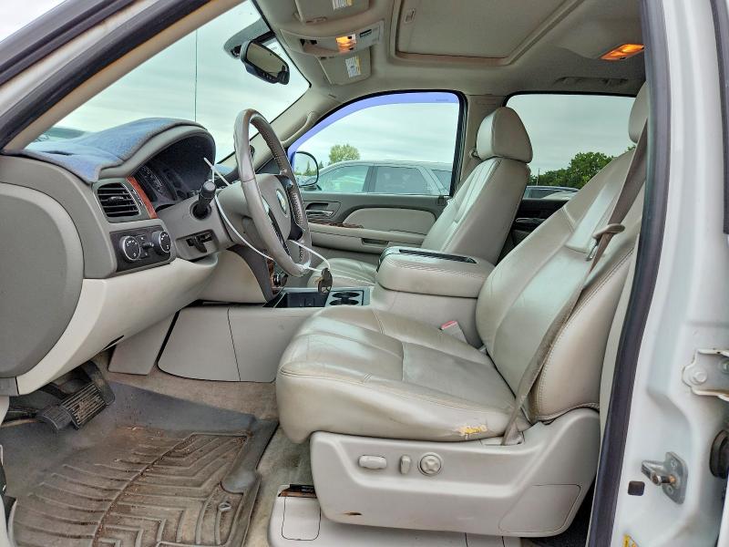 Photo 7 from auction – 2007 CHEVROLET AVALANCHE with VIN 3GNFK12337G187667