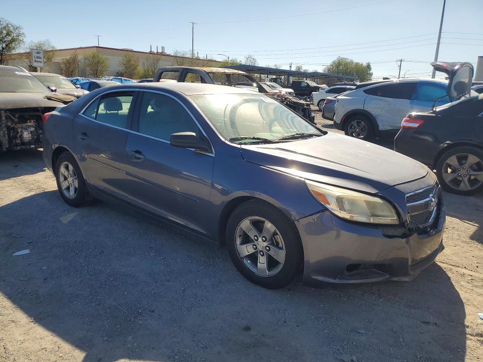 Снимка 4 от търг – 2013 CHEVROLET MALIBU с VIN 1G11B5SA1DF321431