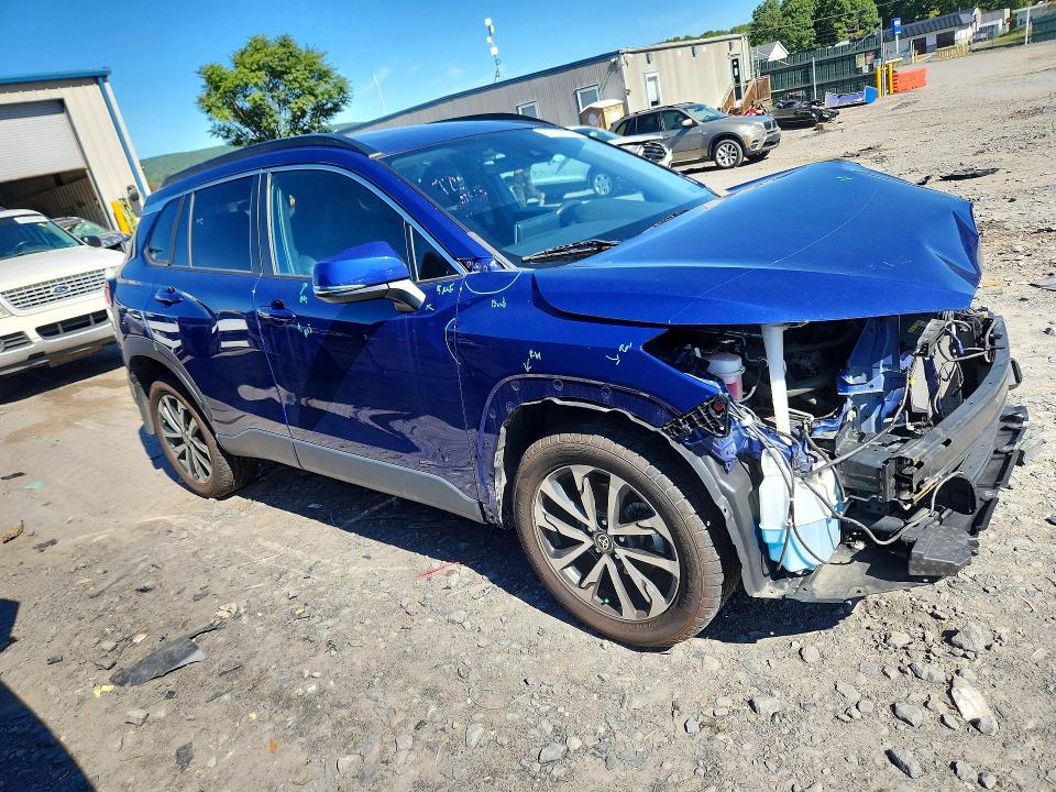 Photo 4 from auction – 2022 TOYOTA COROLLA CROSS with VIN 7MUDAABG2NV032053