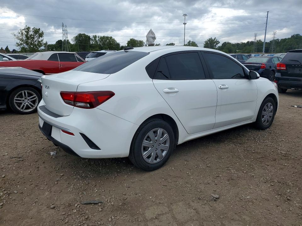 Снимка 3 от търг – 2022 KIA RIO с VIN 3KPA24AD8NE438125