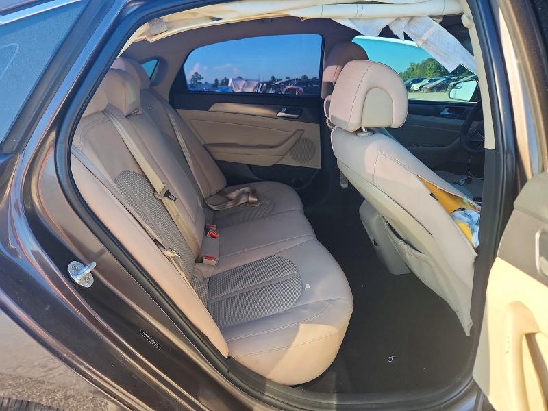 Photo 10 from auction – 2017 HYUNDAI SONATA with VIN 5NPE34AF9HH547239