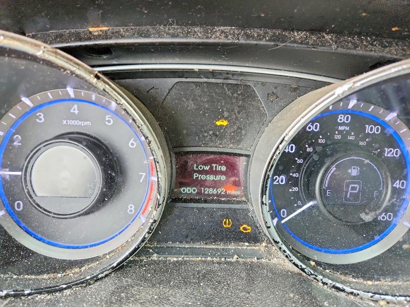 Снимка 9 от търг – 2013 HYUNDAI SONATA с VIN 5NPEB4AC2DH797179