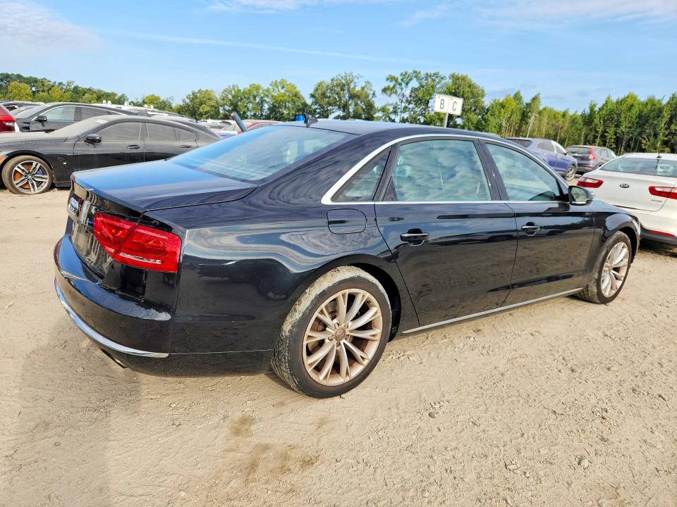 Zdjęcie 3 z aukcji – 2014 AUDI A8 z VIN WAURGAFDXEN002767