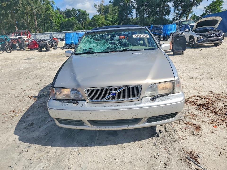 Photo 5 from auction – 2000 VOLVO S70 with VIN YV1LS61J5Y2639146