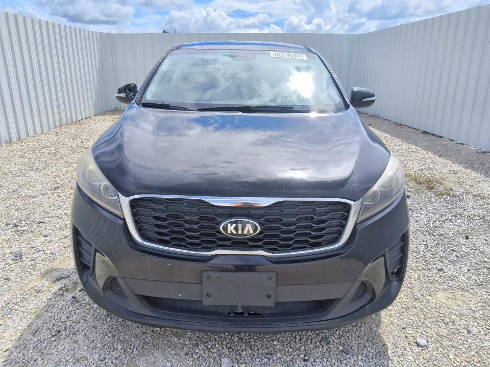 Снимка 5 от търг – 2019 KIA SORENTO с VIN 5XYPG4A39KG592988
