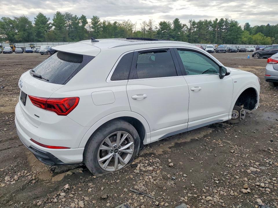 Foto 3 de la subasta – 2021 AUDI Q3 con VIN WA1DECF38M1051486