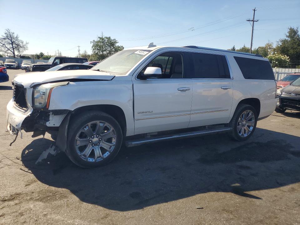 Снимка 1 от търг – 2016 GMC YUKON XL с VIN 1GKS2HKJ5GR257298