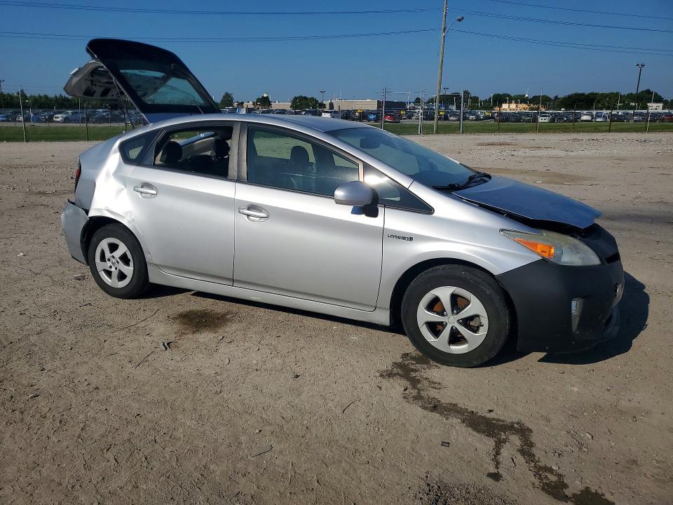 Photo 4 from auction – 2012 TOYOTA PRIUS with VIN JTDKN3DU8C5397554