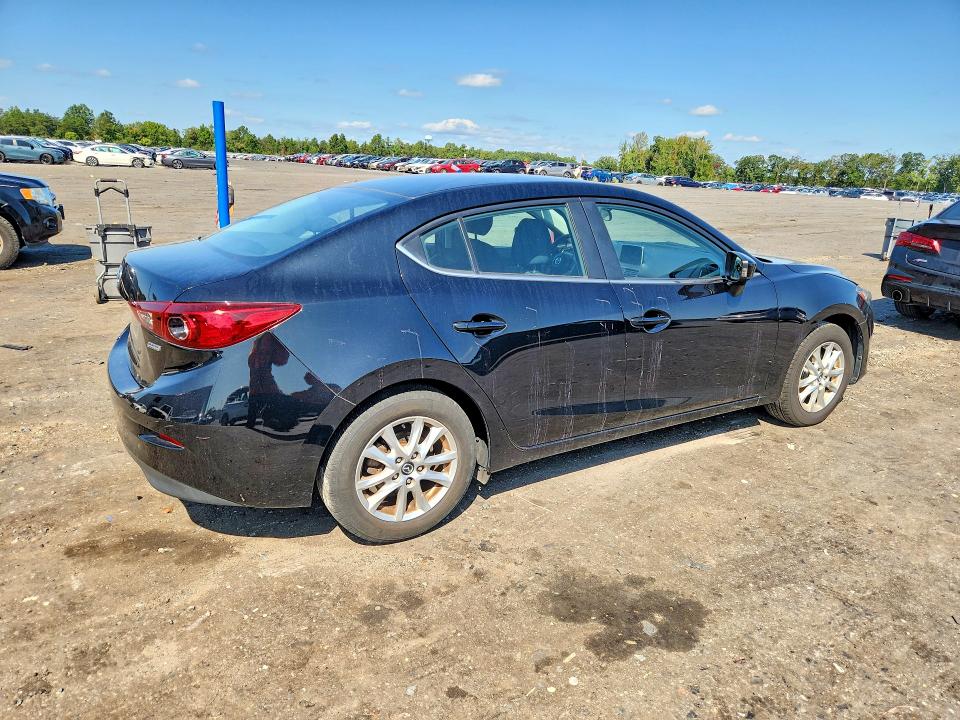 Photo 3 from auction – 2016 MAZDA 3 with VIN 3MZBM1U7XGM306489