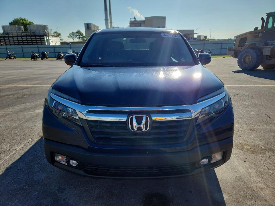 Снимка 5 от търг – 2018 HONDA RIDGELINE с VIN 5FPYK3F52JB011979