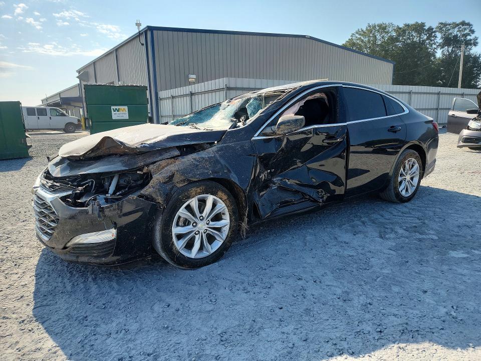 CHEVROLET MALIBU 2021 with VIN 1G1ZD5ST5MF021308 - Photo from auction