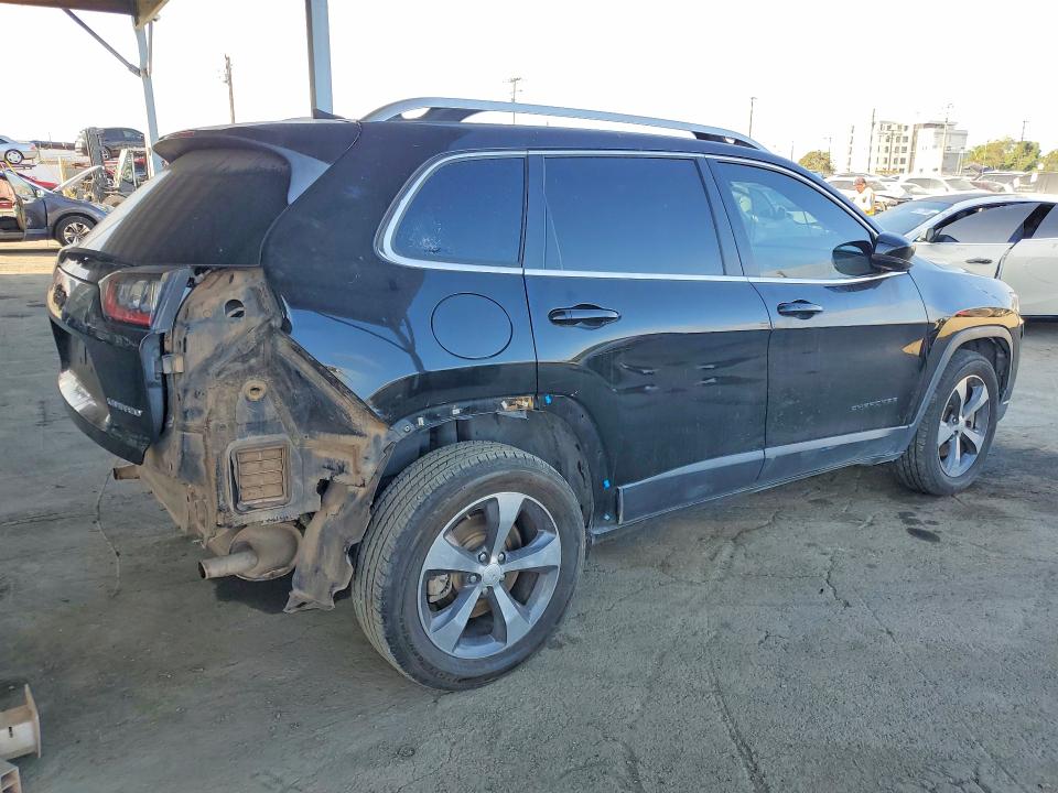 Photo 3 from auction – 2019 JEEP CHEROKEE with VIN 1C4PJMDX6KD303452