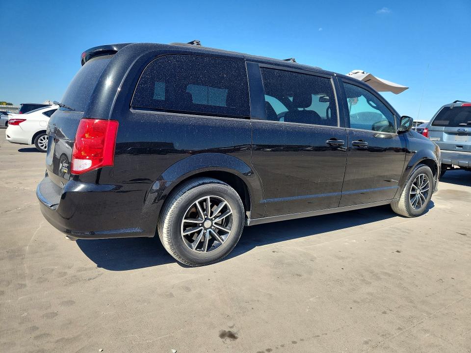 Photo 3 from auction – 2019 DODGE GRAND CARAVAN with VIN 2C4RDGEGXKR595782
