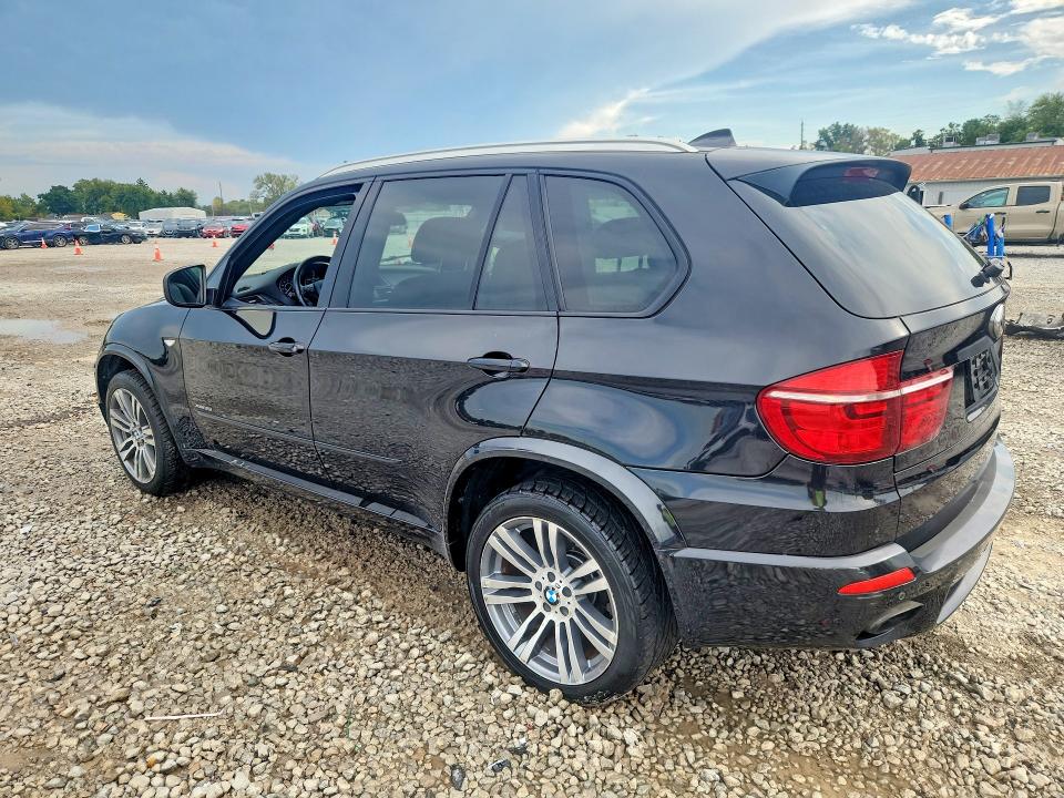 Photo 2 from auction – 2011 BMW X5 with VIN 5UXZV4C53BL410251