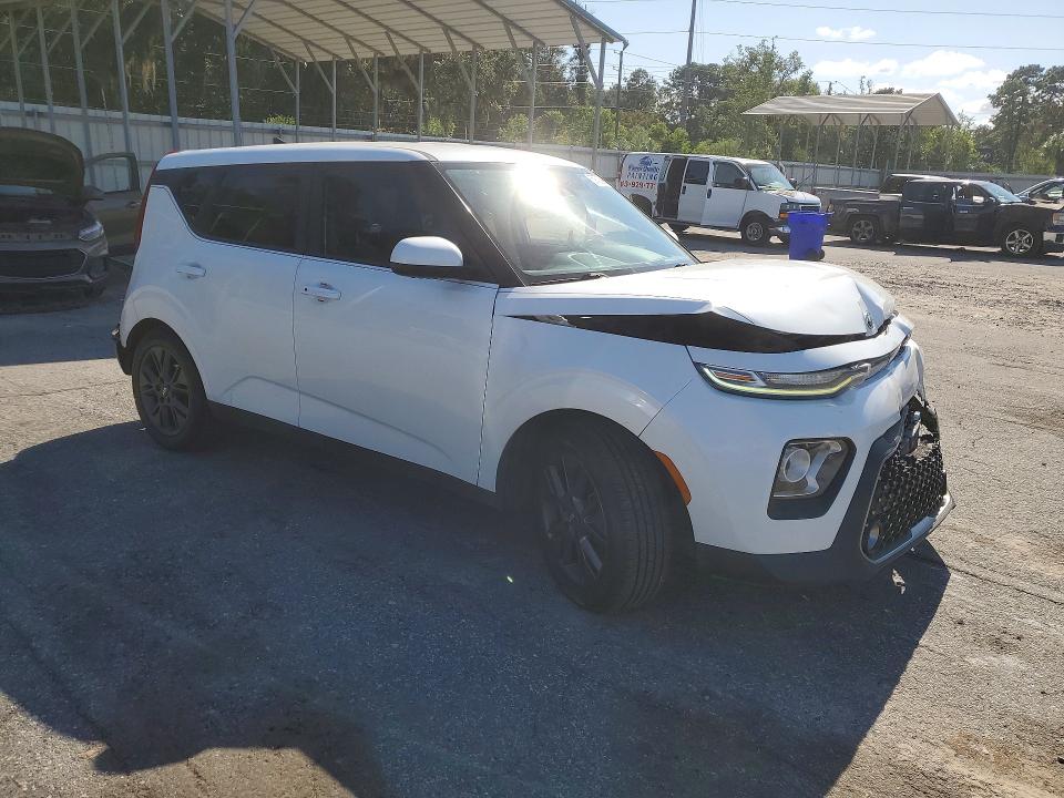 Photo 4 from auction – 2020 KIA SOUL with VIN KNDJ33AUXL7701686