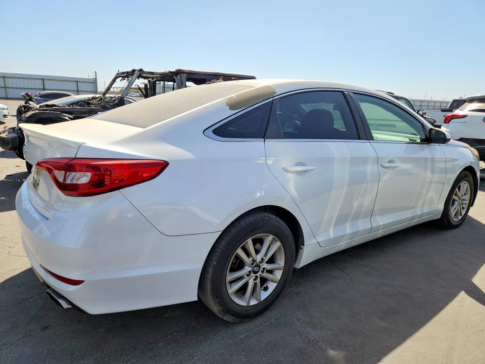 Photo 3 from auction – 2017 HYUNDAI SONATA with VIN 5NPE24AF2HH580585