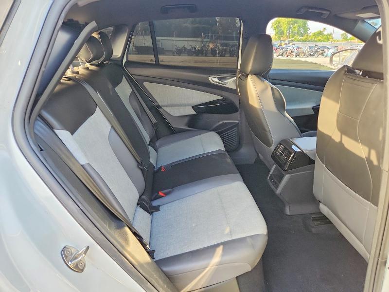 Photo 10 from auction – 2024 VOLKSWAGEN ID.4 with VIN 1V2BMPE80RC002605