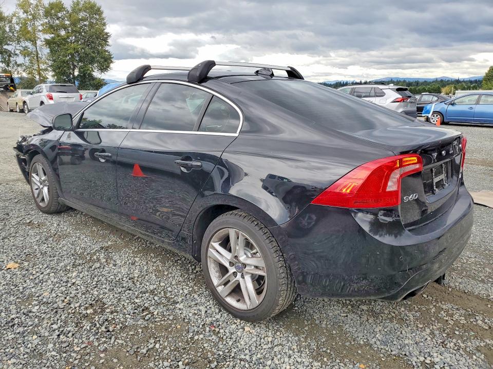 Photo 2 from auction – 2015 VOLVO S60 with VIN YV1612TM8F1360146
