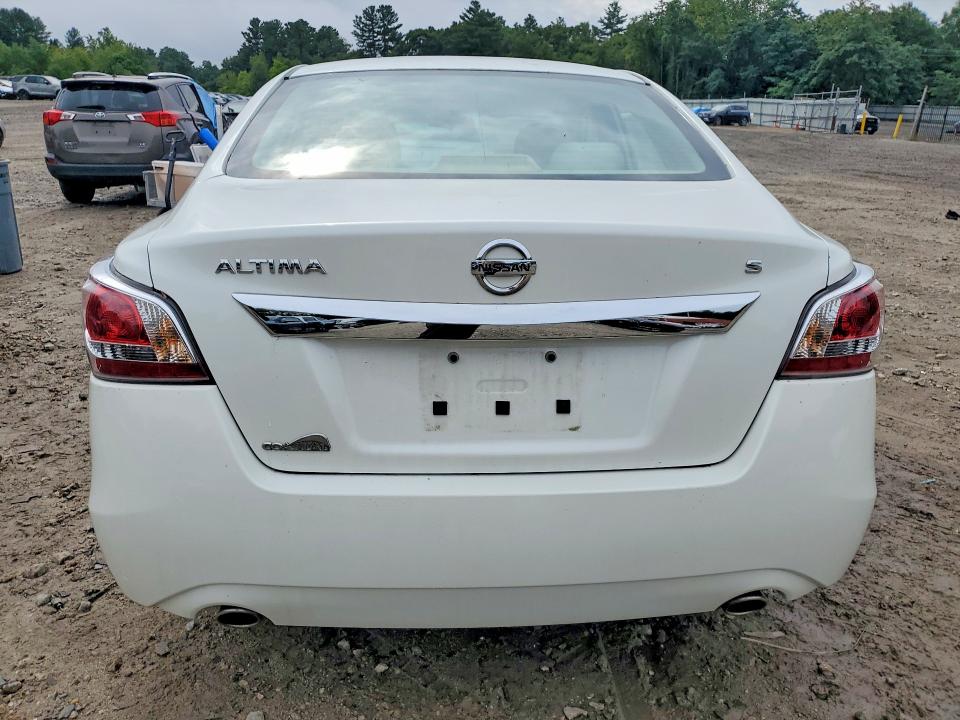 Photo 6 from auction – 2015 NISSAN ALTIMA with VIN 1N4AL3AP9FN307709