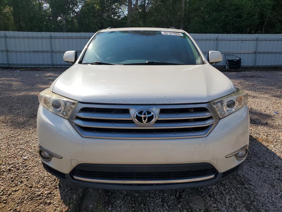 Zdjęcie 5 z aukcji – 2011 TOYOTA HIGHLANDER z VIN 5TDYK3EH6BS026566