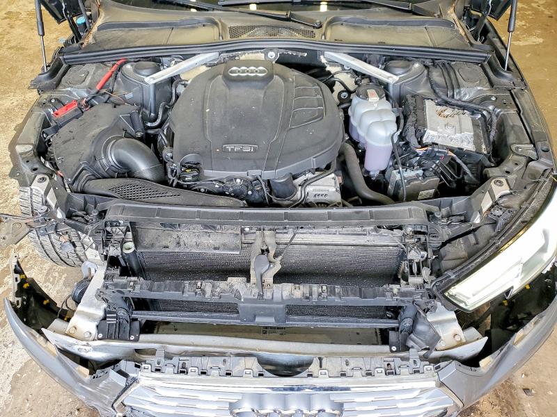 Photo 11 from auction – 2019 AUDI A4 with VIN WAUENAF49KN012285