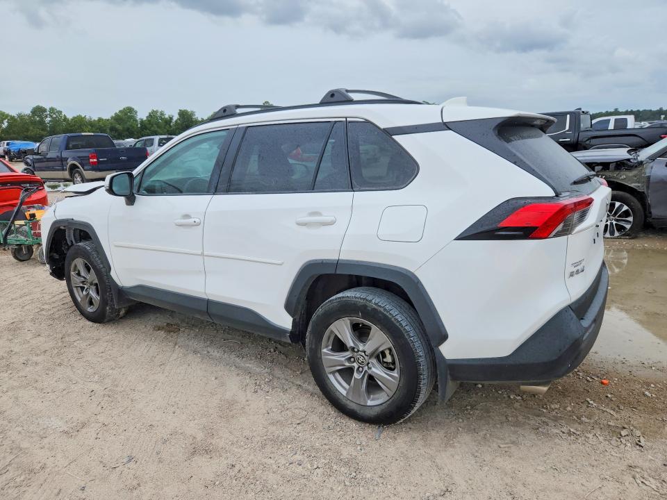 Photo 2 from auction – 2024 TOYOTA RAV4 with VIN 2T3W1RFVXRC277313