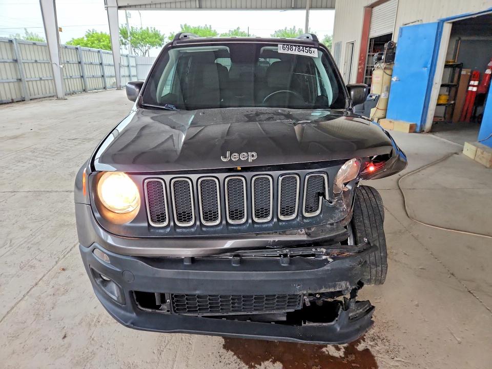 Photo 5 from auction – 2018 JEEP RENEGADE with VIN ZACCJABB0JPJ08755