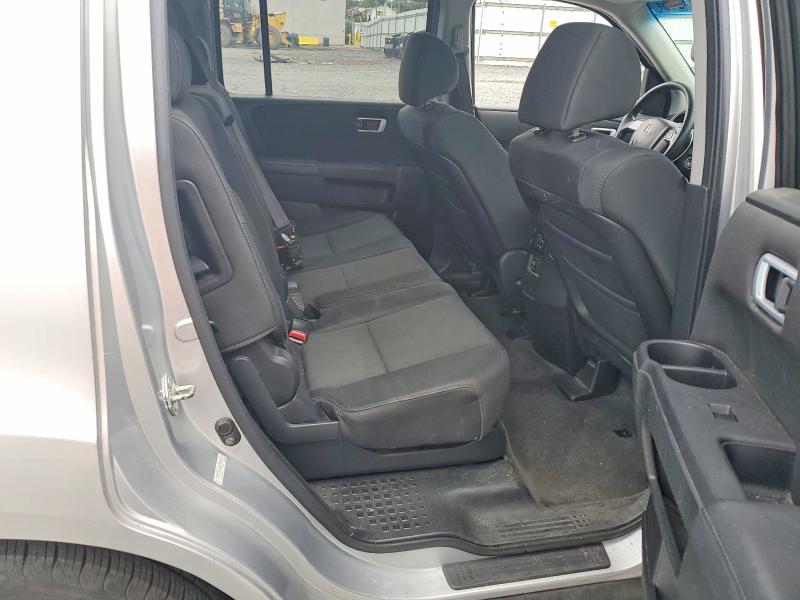 Снимка 11 от търг – 2011 HONDA PILOT с VIN 5FNYF4H2XBB053811