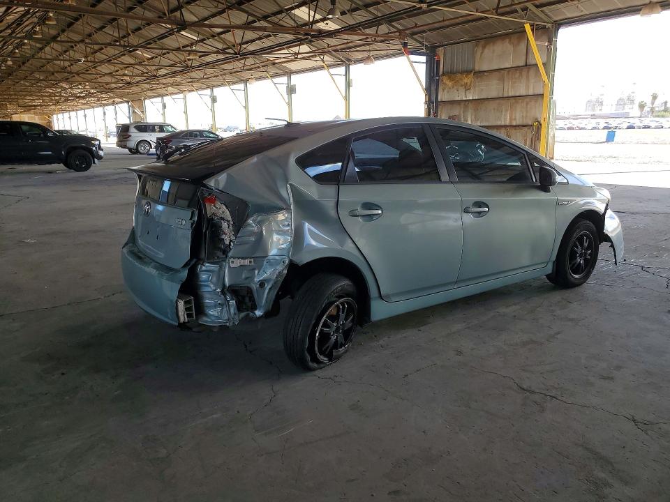 Foto 3 de la subasta – 2012 TOYOTA PRIUS con VIN JTDKN3DU4C5384509