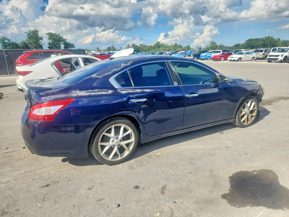 Photo 3 from auction – 2009 NISSAN MAXIMA with VIN 1N4AA51E29C845717