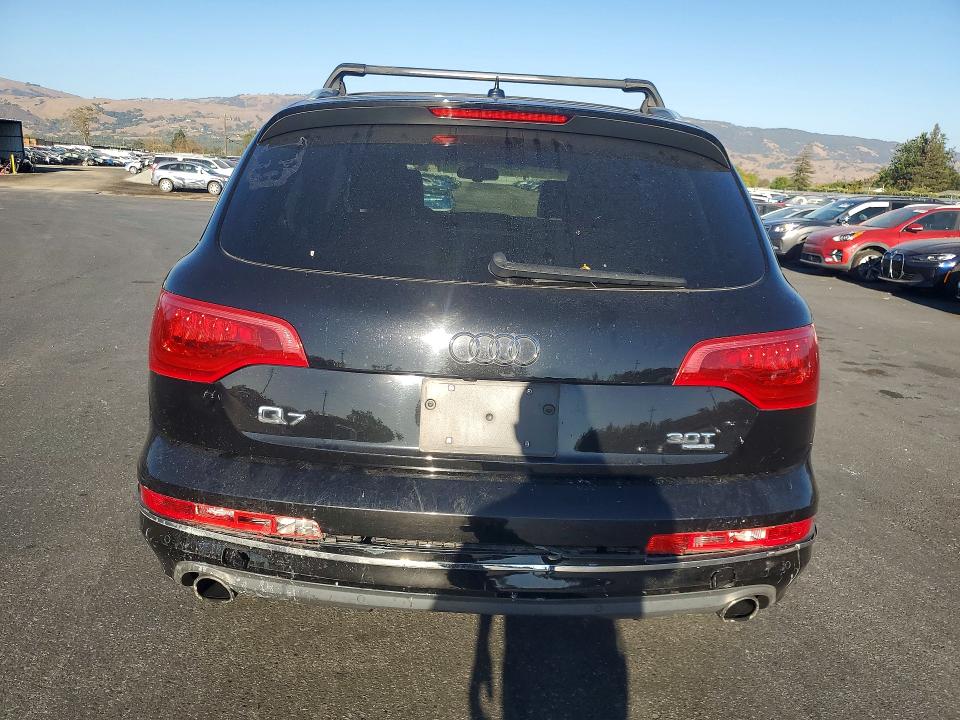 Photo 6 from auction – 2014 AUDI Q7 with VIN WA1LGAFE1ED010483