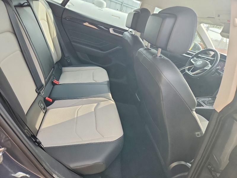 Снимка 10 от търг – 2021 VOLKSWAGEN ARTEON с VIN WVWAR7AN4ME011136