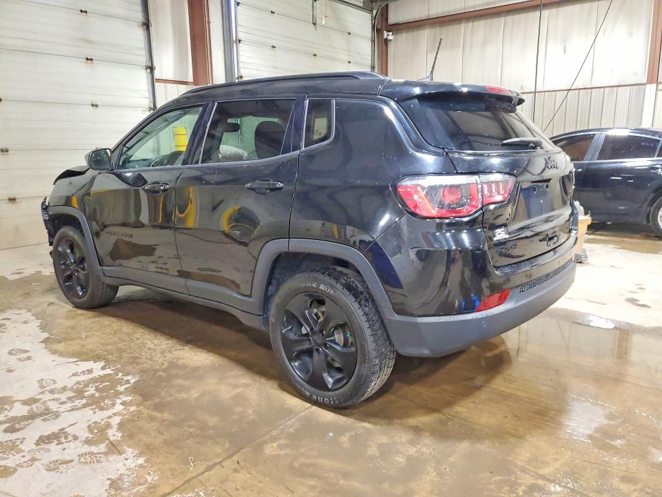 Photo 2 from auction – 2019 JEEP COMPASS with VIN 3C4NJDBB1KT648560