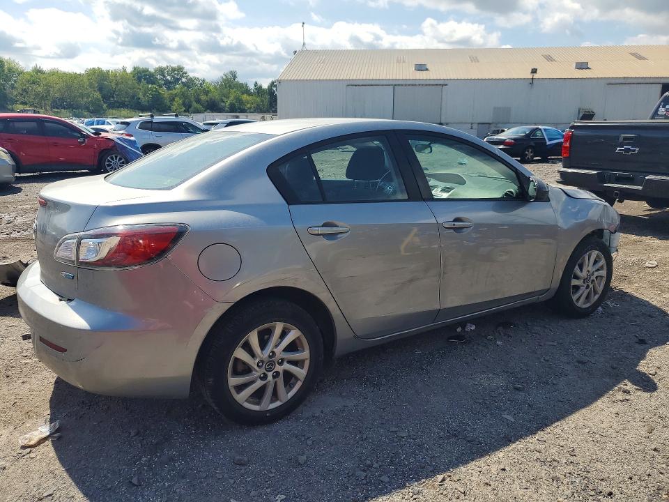 صورة رقم 3 من المزاد - 2013 MAZDA 3 مع VIN JM1BL1VP6D1811409