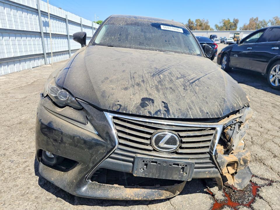 Photo 5 from auction – 2016 LEXUS IS with VIN JTHBA1D24G5001686