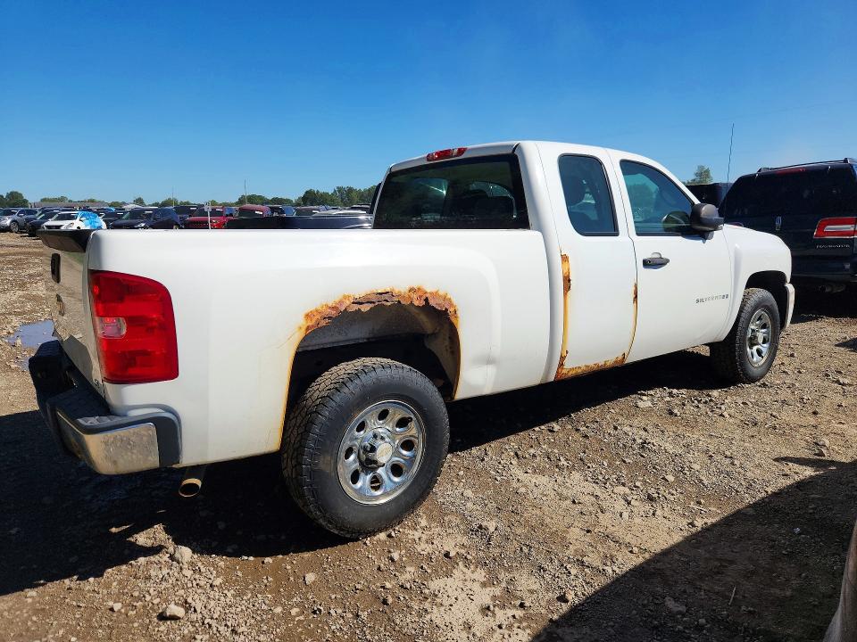 Photo 3 from auction – 2009 CHEVROLET SILVERADO with VIN 1GCEC19X09Z166241