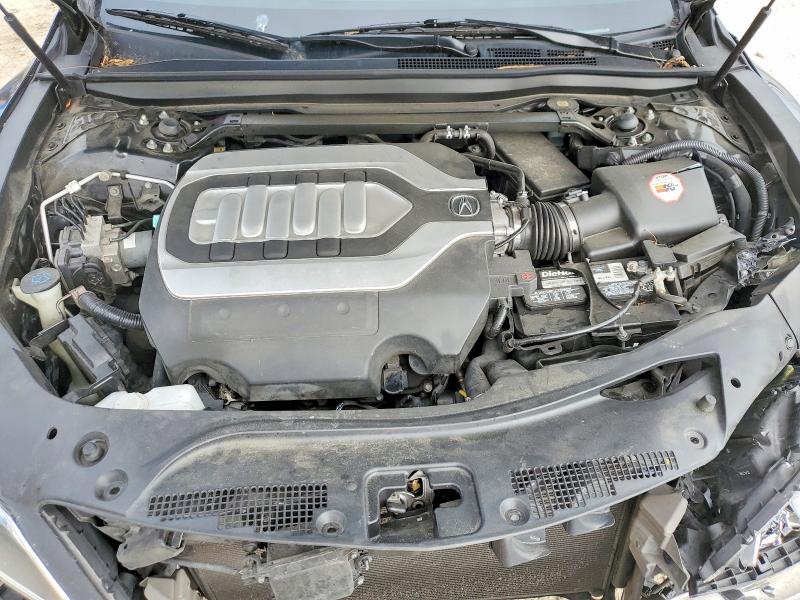 Photo 11 from auction – 2014 ACURA RLX with VIN JH4KC1F91EC007135