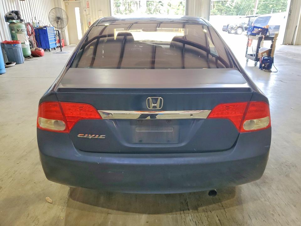 Photo 6 from auction – 2010 HONDA CIVIC with VIN 19XFA1F82AE008796