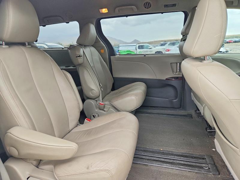 Photo 11 from auction – 2013 TOYOTA SIENNA with VIN 5TDYK3DC9DS306779