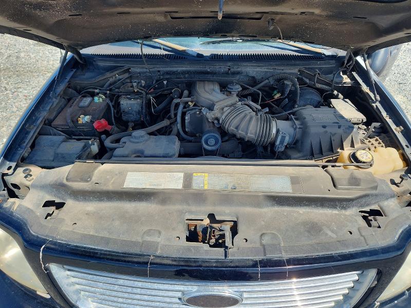 Photo 11 from auction – 2003 FORD F150 with VIN 1FTRW07323KB56619