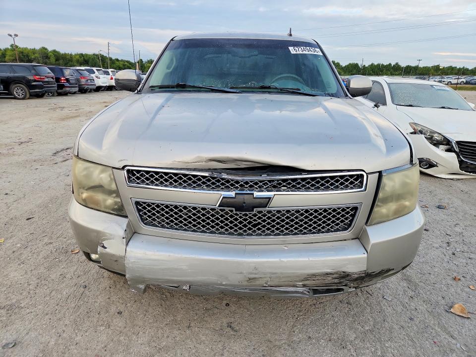 Photo 5 from auction – 2009 CHEVROLET AVALANCHE with VIN 3GNFK22089G211993