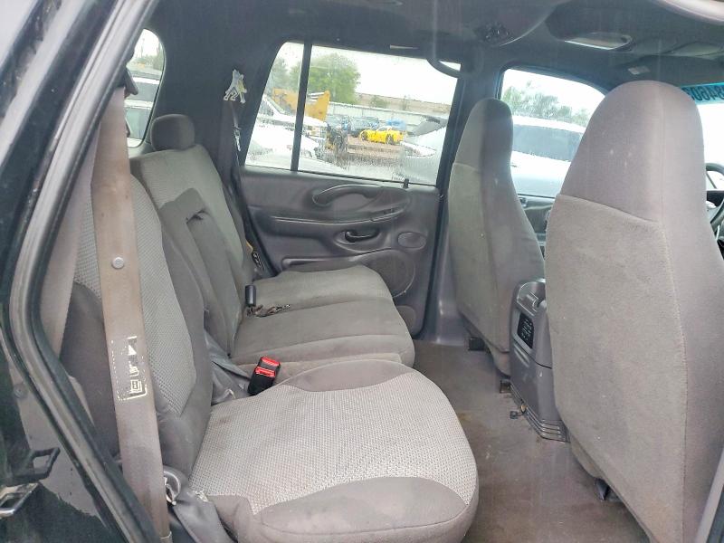 Photo 11 from auction – 2001 FORD EXPEDITION with VIN 1FMPU16LX1LB30373